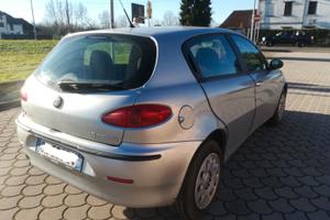 alfa romeo 147 1.6 ts 2002