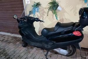 Piaggio X 9
