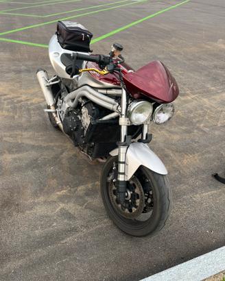 Triumph Daytona 955i