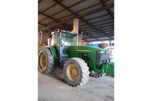 TRATTORE AGRICOLO JOHN DEERE 8310