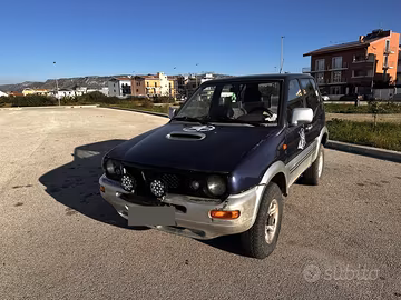 NISSAN TERRANO 2.7 TDI 3PORTE