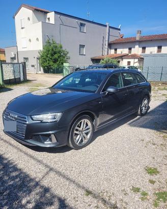 Audi A4 Avant S line Quattro 2.0 TDI 190 CV