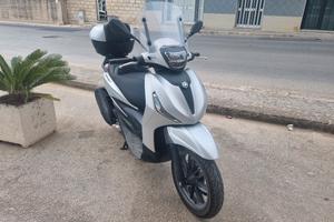 beverly 300