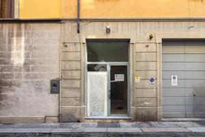 NEGOZIO A PIACENZA