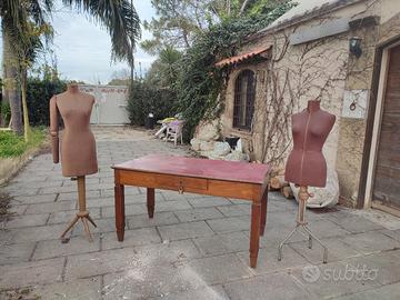 antico tavola sartoriale 