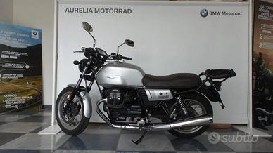 Moto Guzzi V7 III - 2021