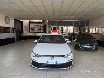 Volkswagen Golf 1.5 TSI EVO ACT R-Line - Nessun vi