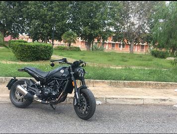 Benelli Leoncino 500