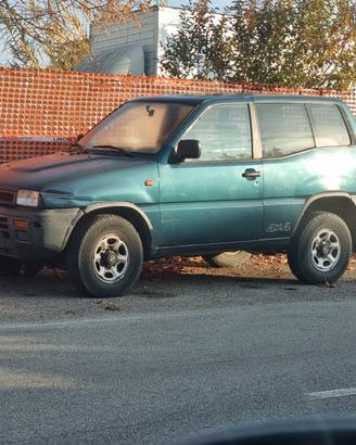 Nissan Terrano II 2.7 TD 3 porte Safari