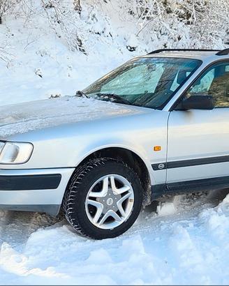 Audi 100 Quattro avant