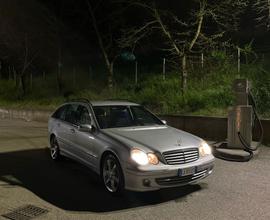 Mercedes SportEdition classe C neopatentatiStage1