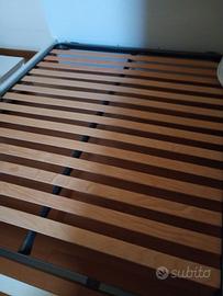Rete a doghe matrimoniale in legno