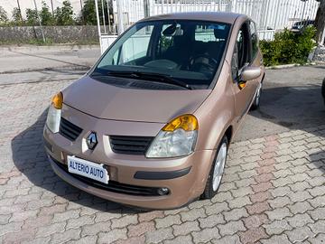 Renault Modus 1.5 dCi 82CV Luxe Privilège