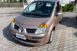 Renault Modus 1.5 dCi 82CV Luxe Privilège