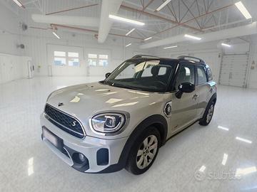 MINI COOPER SE COUNTRYMAN ALL4 BUSINESS AUTOM. 5 P