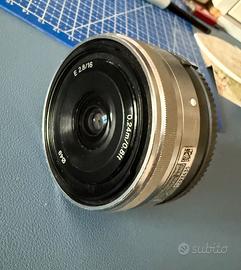Sony E 16mm f/2.8