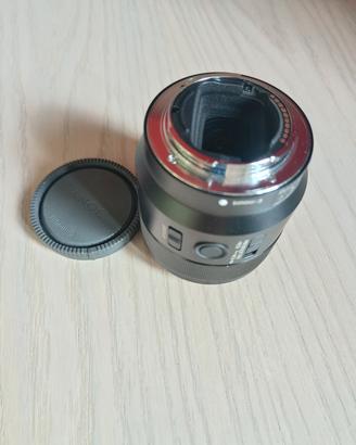 Sony sel50m28