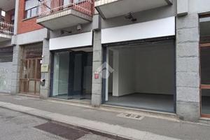 NEGOZIO A MONCALIERI