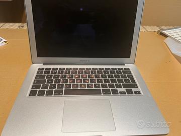 Macbook air 13” da riparare