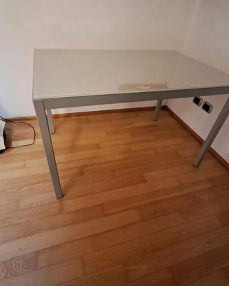 Tavolo come nuovo