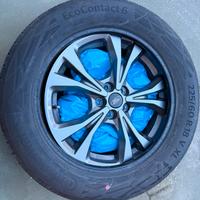Cerchi e gomme ford kuga da 18”