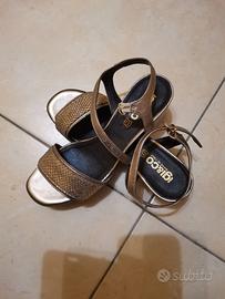 Scarpe 