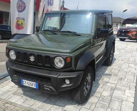 SUZUKI JIMNY 1.5 BENZINA 102CV AUTOVETTURA 4 POSTI