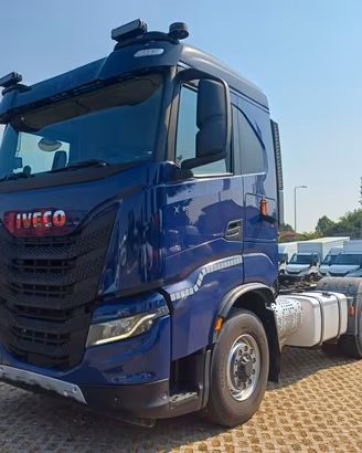 IVECO S-WAY AS440X48 4x4