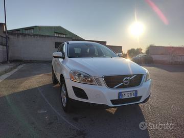Volvo XC 60 XC60 2.4 D 163 CV AWD Geartronic