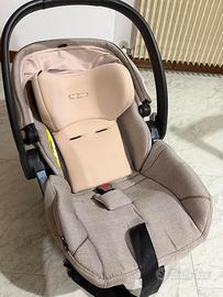 Seggiolino auto Peg-Perego più isofix