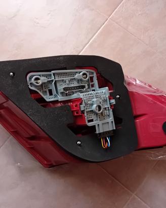 Fanale posteriore dx Mercedes C250 berlina