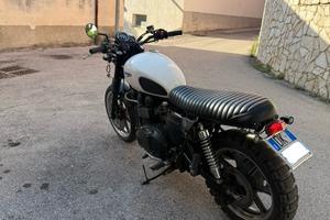 Triumph Bonneville SE