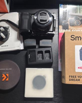 Sony ZV-E10 + 16-50mm + Cage SmallRig + 2 filtriND