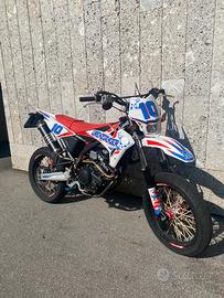 Fantic 125 motard 4t