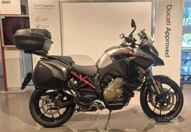 Ducati Multistrada V4 GT - GRAND TOUR
