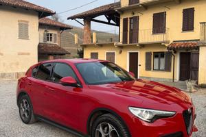 Alfa Romeo Stelvio 2.2 Turbo Diesel Sprint Q4
