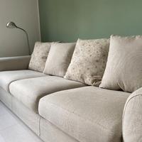 DIVANO 3 POSTI con POUF