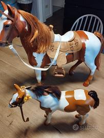 Coppia di cavalli giocattolo