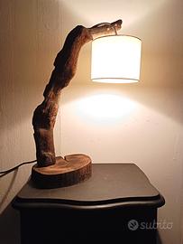Lampada artigianale in vero legno – pezzo unico...