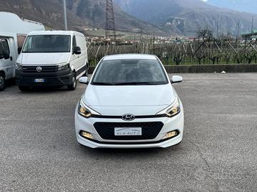 HYUNDAI i20 1.2 84 CV 5 porte Classic