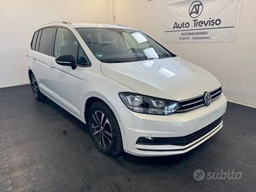 Volkswagen Touran 2.0 TDI 150 CV SCR DSG Executive