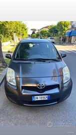 Toyota Yaris II serie Now 1.0 benzina