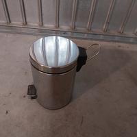 Cestino pattumiera per bagno