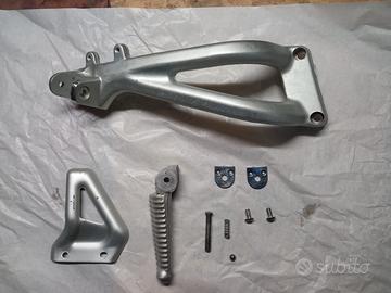 PEDANA POSTERIORE DX DUCATI MONSTER