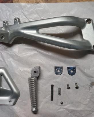 PEDANA POSTERIORE DX DUCATI MONSTER