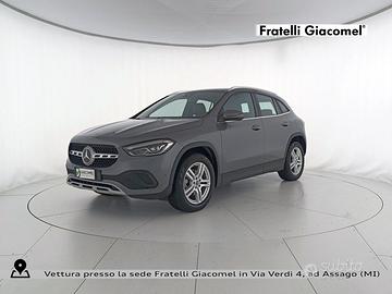 Mercedes GLA 180 d sport plus auto