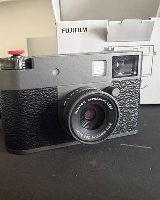 FUJIFILM X-HF1 Black