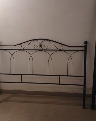 letto matrimoniale in ferro battuto
