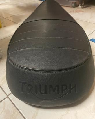 Triumph sella nuova