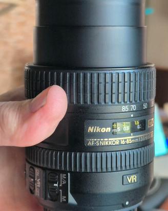 Nikon af-s 16-85mm f3.5-5.6 g